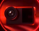 Die erste KI-Actioncam kommt von Insta360 wie Teaser verraten, insbesondere bei wenig Licht könnte sie die GoPro Hero 12 Black schlagen.